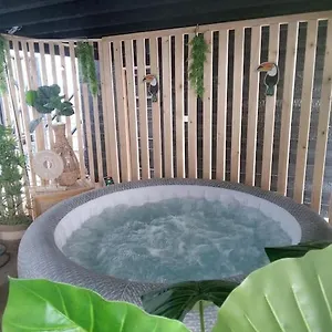Petite Atypique Chez Sam Est Gael Appartement Charix